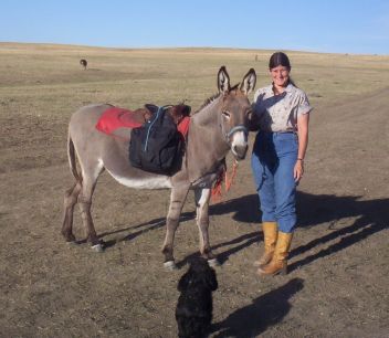 Abby & Marna heading out for a short hike